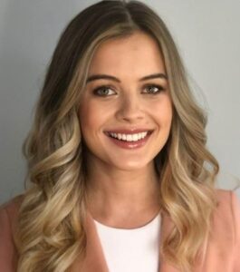 Photograph of  Hannah Kent